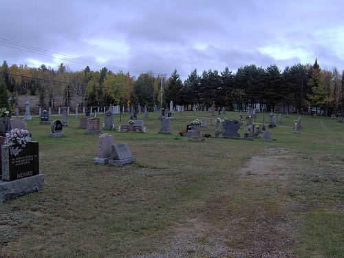 Ste-Famille R.C. Cemetery, Aumond, La Valle-de-la-Gatineau, Outaouais, Quebec
