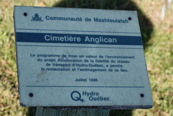 Cimetire Atshikash, Mashteuiatsh, Le Domaine-du-Roy, Saguenay-Lac-St-Jean, Québec