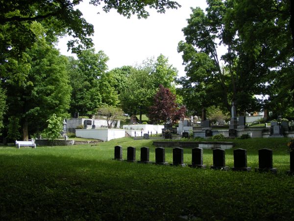 Cimetire de St-Pierre-de-la-Rivire-du-Sud, Montmagny, Chaudire-Appalaches, Québec